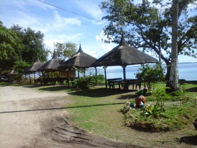 Punta Del Sol Araceli Beach Resort Samal Bagian luar foto