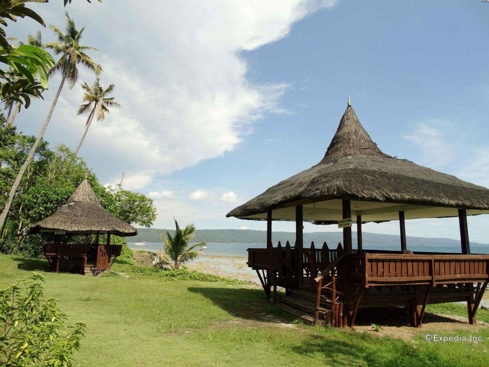 Punta Del Sol Araceli Beach Resort Samal Bagian luar foto